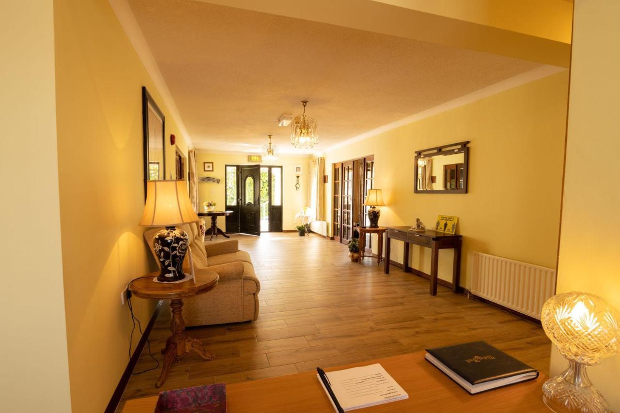 Station House Bed & Breakfast Эннистимон Экстерьер фото