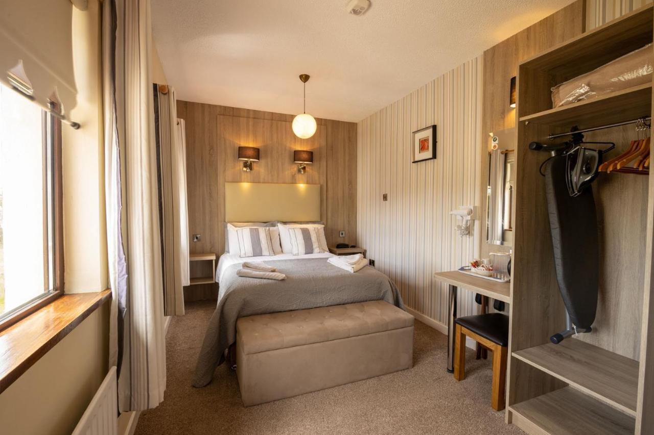 Station House Bed & Breakfast Эннистимон Экстерьер фото