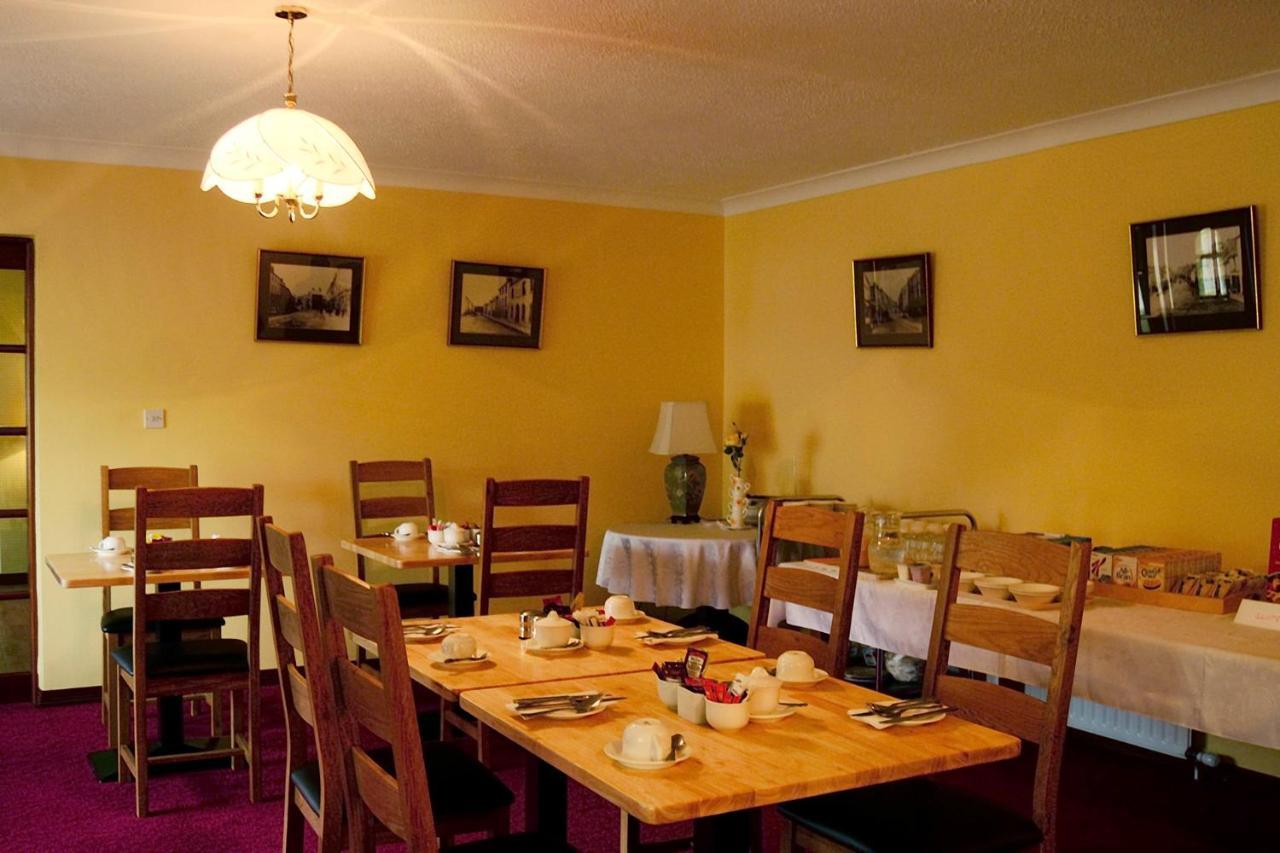 Station House Bed & Breakfast Эннистимон Экстерьер фото