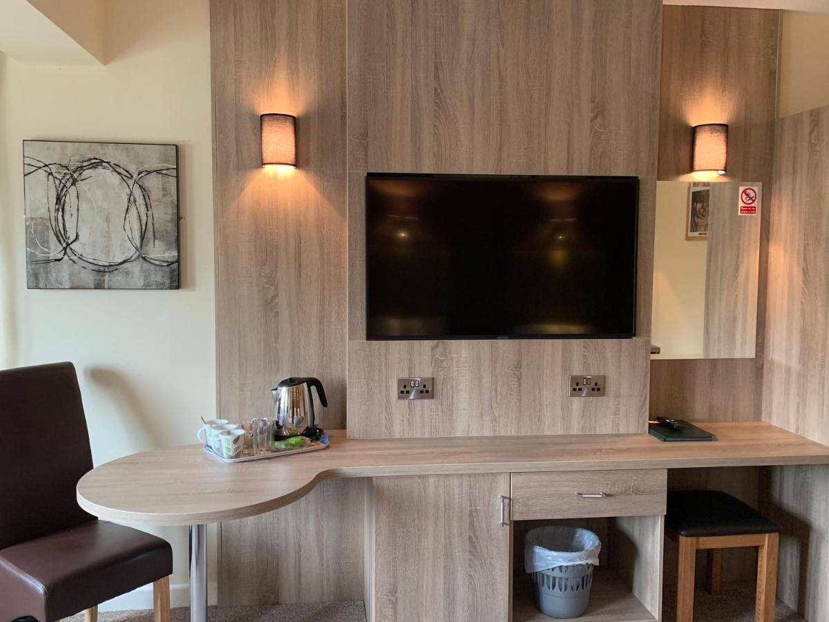 Station House Bed & Breakfast Эннистимон Экстерьер фото